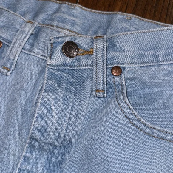 Vintage Wrangler Jean Shorts - Picture 4 of 6